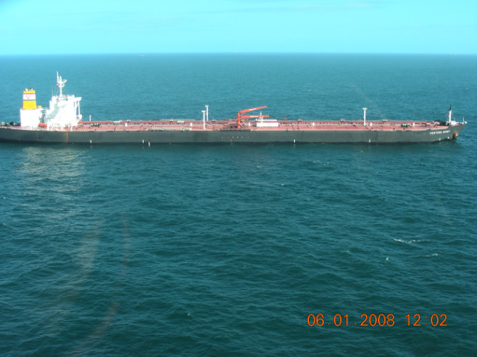 国际货船焊工电工厨师水手机工长期招聘，管吃管住，待遇好，速报名！！！