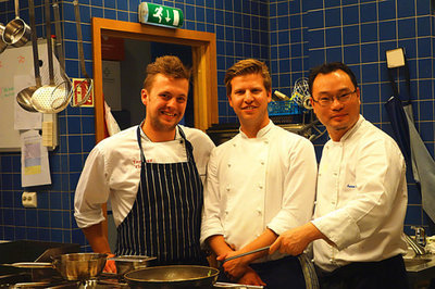 新西兰厨师招聘，可全家移民，待遇好，出境快