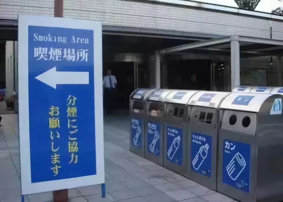 日本的街道真的非常干净，那么，日本人把垃圾都扔哪儿了呢？